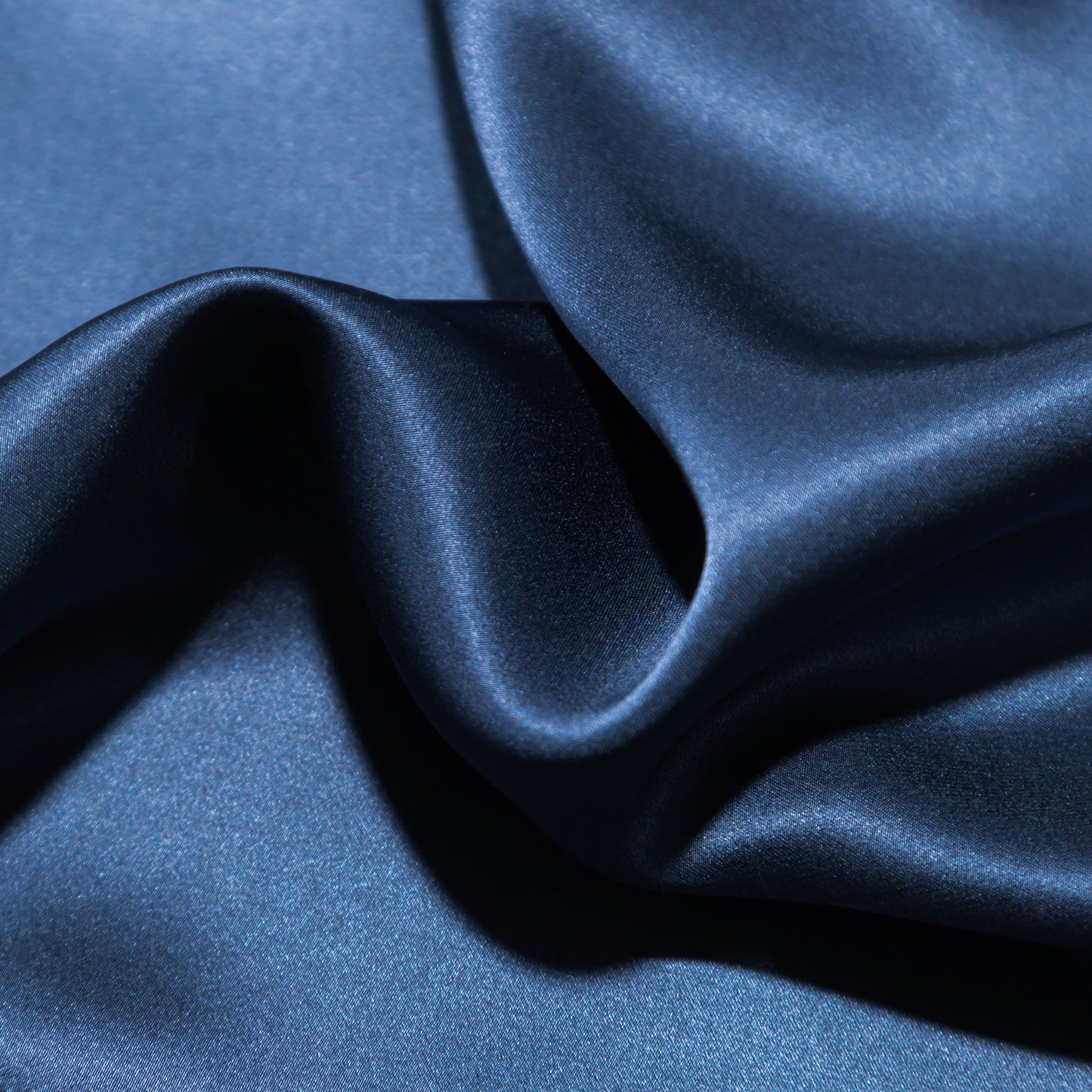 ENSEMBLE COUVERTURE ET TAIE D'OREILLER EN SOIE NATURELLE