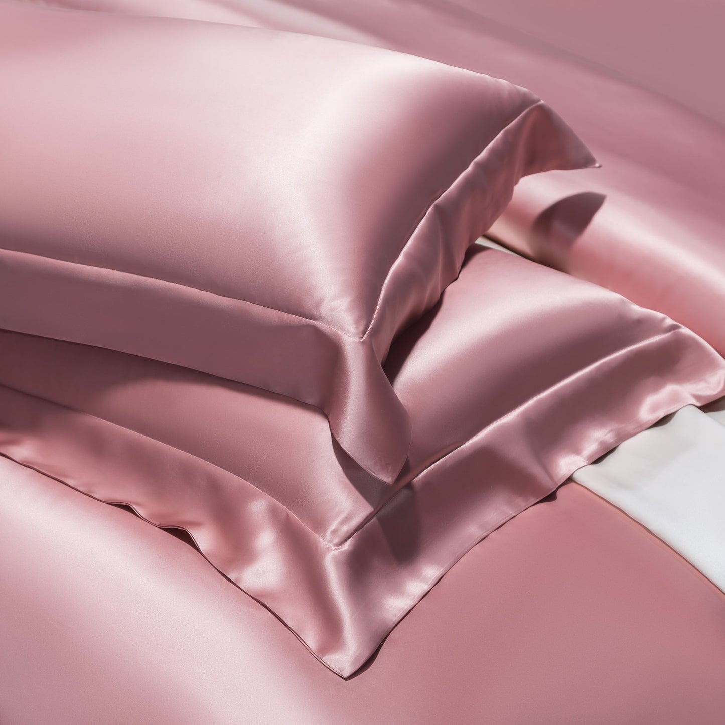 ENSEMBLE COUVERTURE ET TAIE D'OREILLER EN SOIE NATURELLE